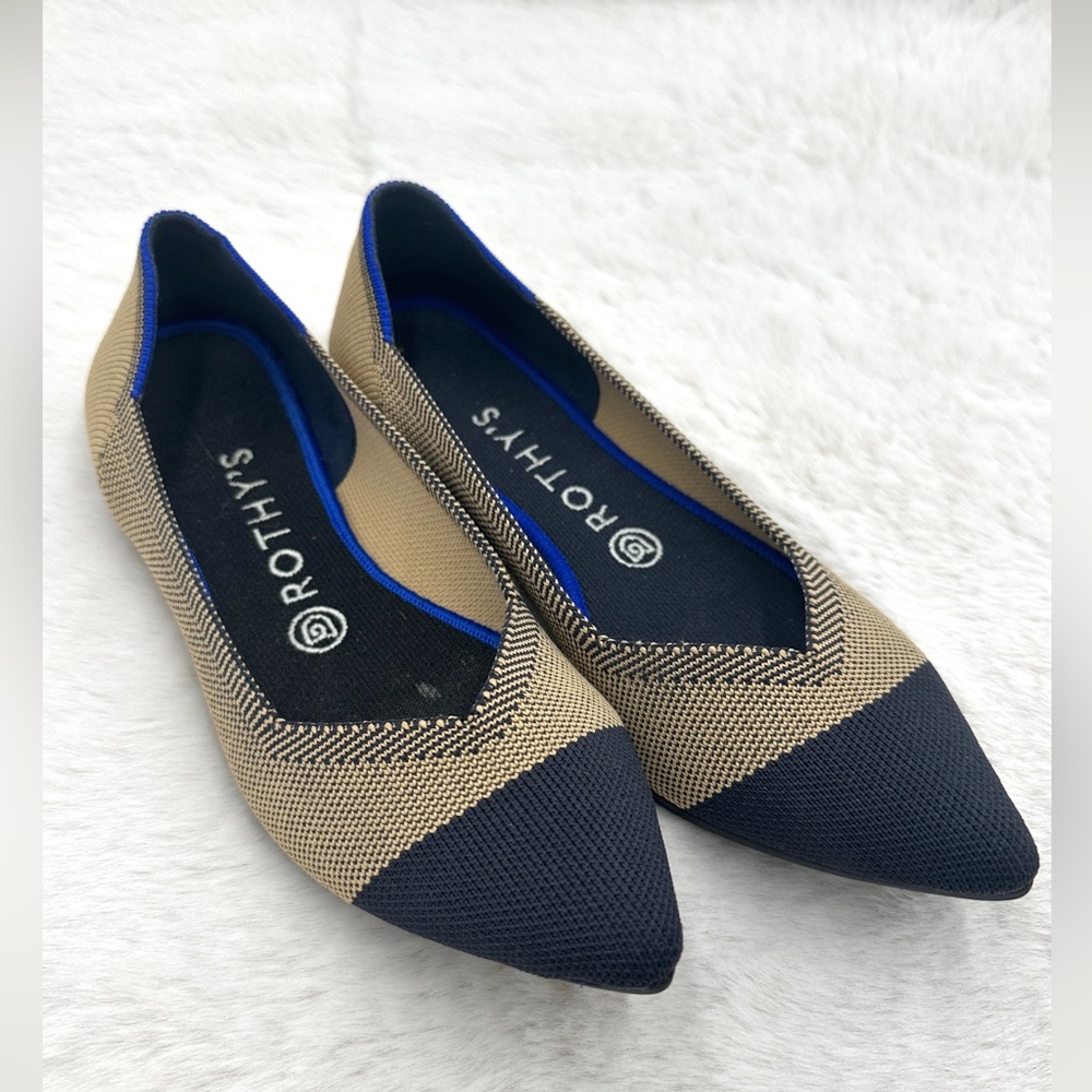 Retired Rothy's Dune Cap Toe The Point Flats Beige Blue Size 8.5 - Picture 4 of 12